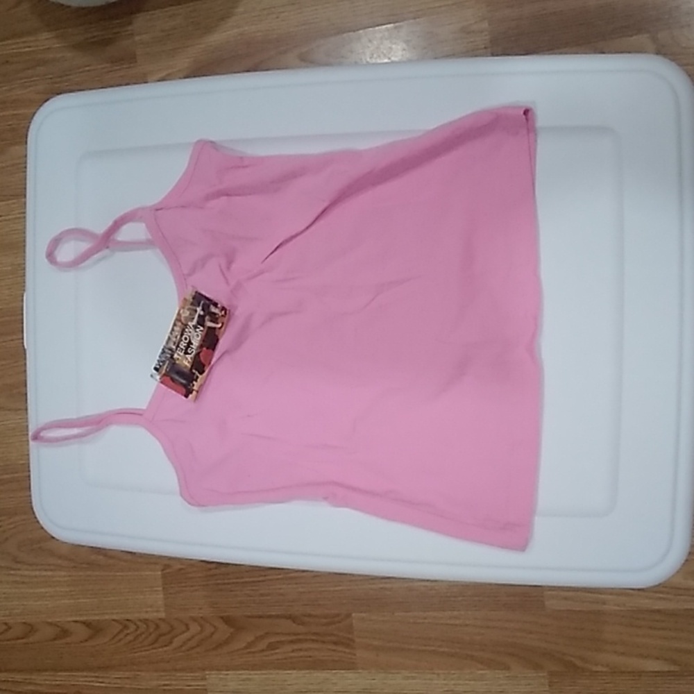 Woman's tank tops